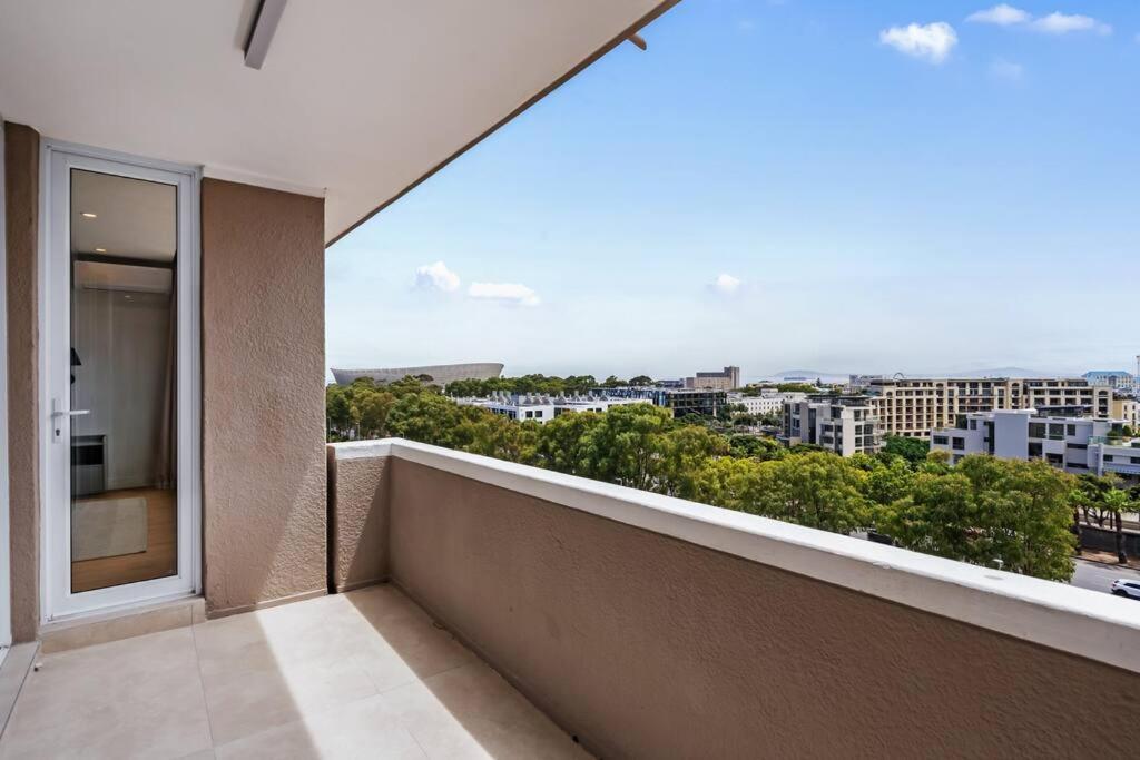 Luxe 3-bedroom Gem In Point Apartamento