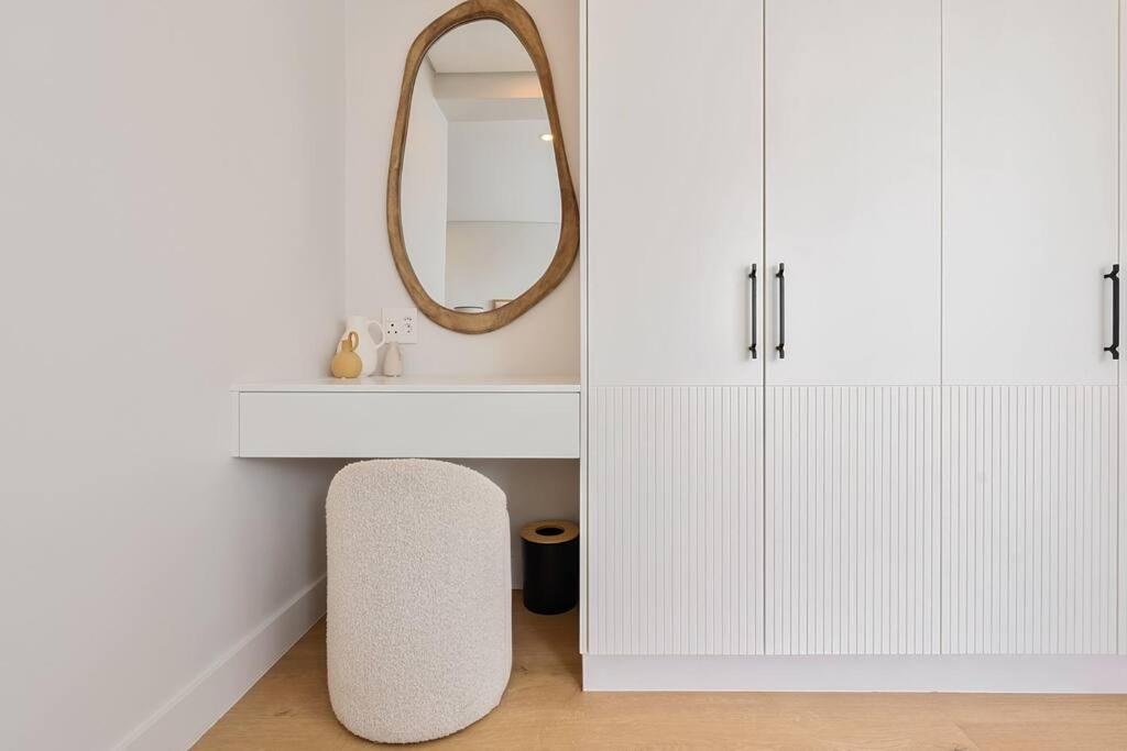 Apartamento Luxe 3-bedroom Gem In Point