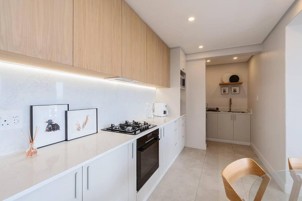 Luxe 3-bedroom Gem In Point Apartamento Cidade Do Cabo